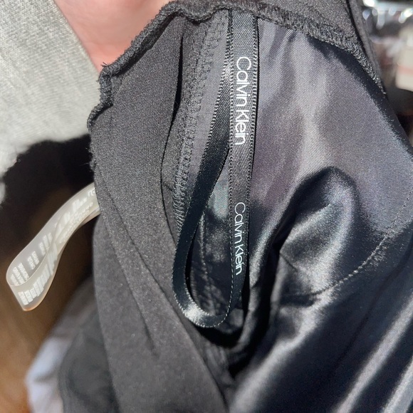 Calvin Klein Cropped Slim Suit Dress Pants - Picture 6 of 9